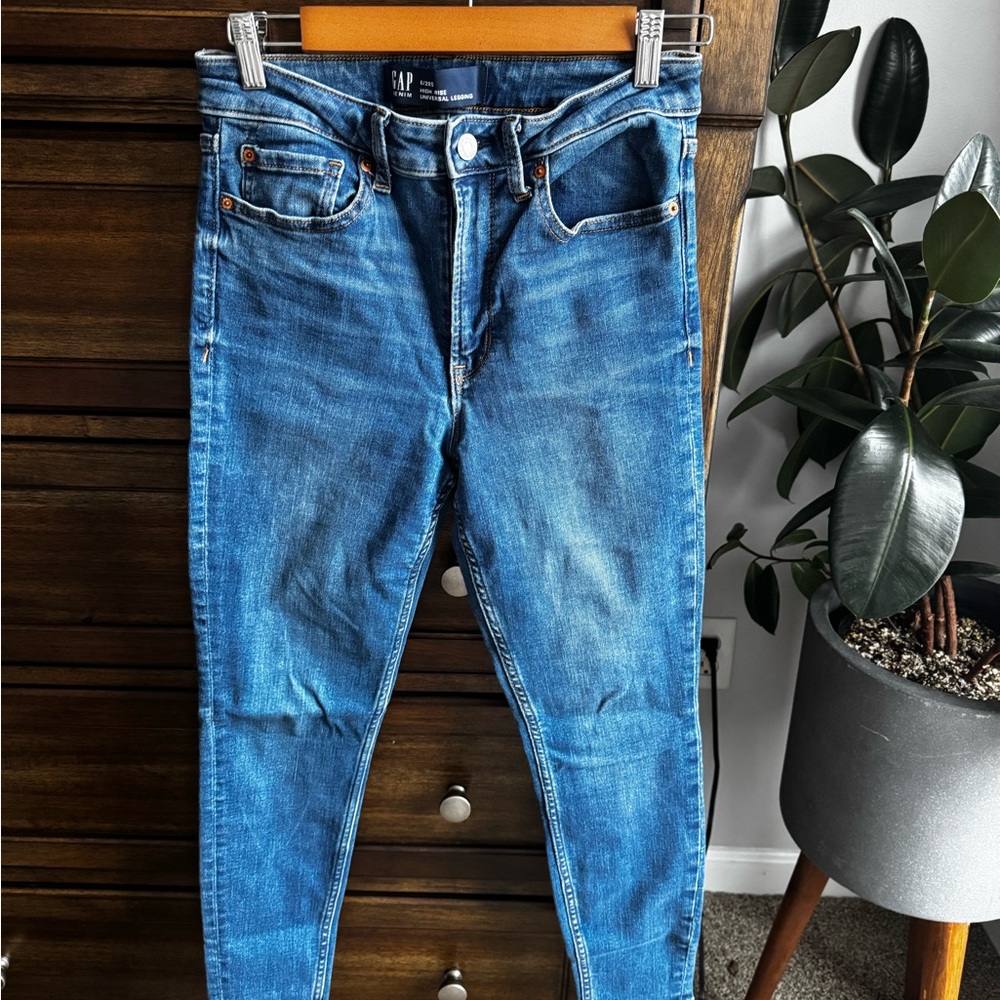 GAP Women's Denim Blue Skinny Jeans